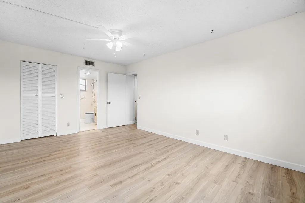 725 Lori Drive Palm Springs FL 33461