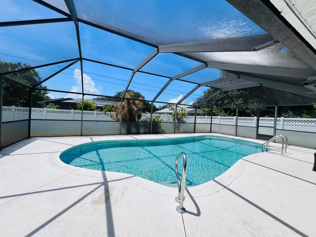 235 14th Avenue Vero Beach FL 32962
