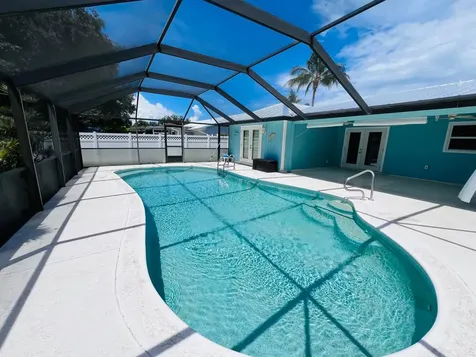 235 14th Avenue Vero Beach FL 32962