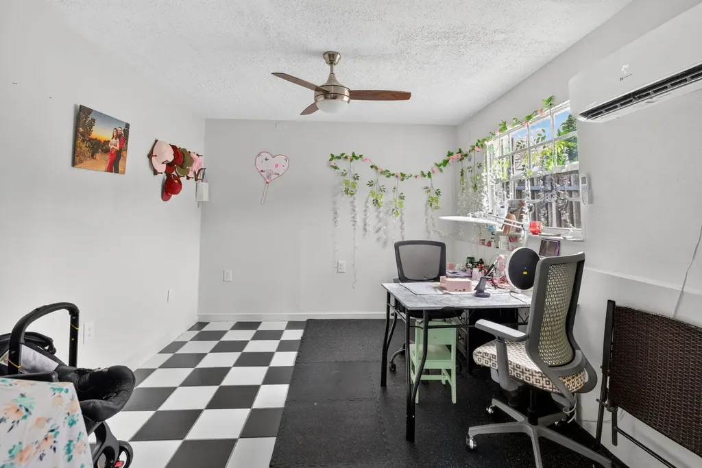 633 NW 30th Street Wilton Manors FL 33311