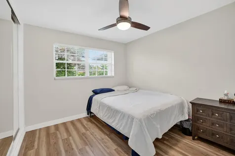 633 NW 30th Street Wilton Manors FL 33311