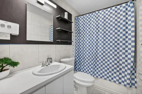 633 NW 30th Street Wilton Manors FL 33311