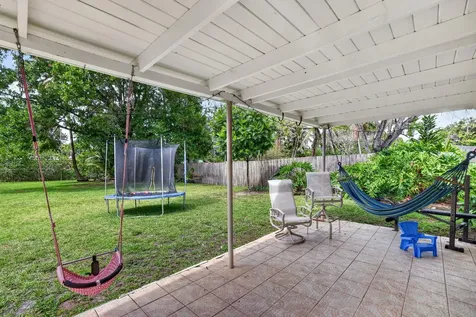 633 NW 30th Street Wilton Manors FL 33311