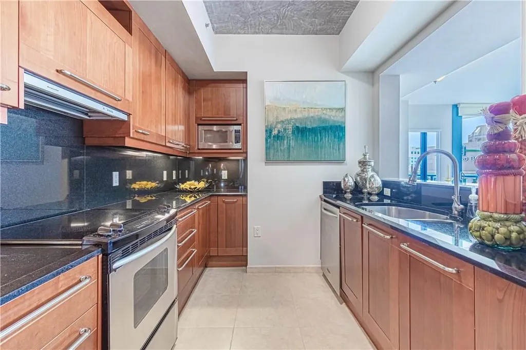 333 Las Olas Way Fort Lauderdale FL 33301