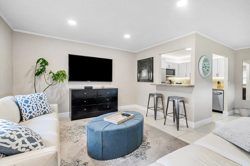 142 Brittany Terrace Delray Beach FL 33446