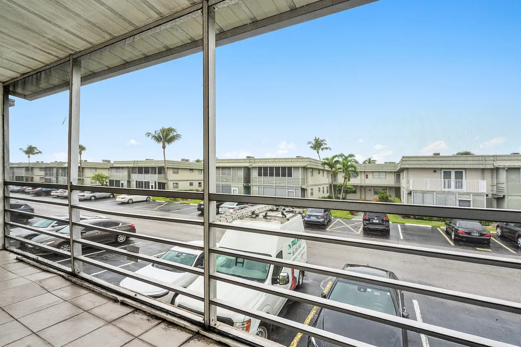 142 Brittany Terrace Delray Beach FL 33446