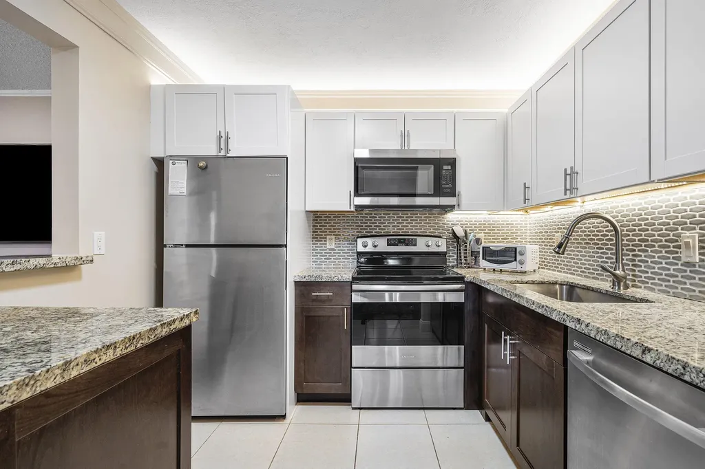 142 Brittany Terrace Delray Beach FL 33446