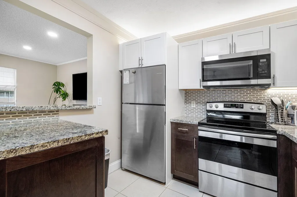 142 Brittany Terrace Delray Beach FL 33446