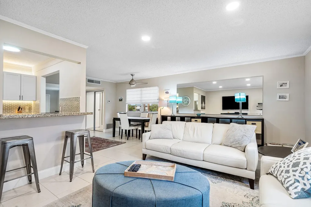 142 Brittany Terrace Delray Beach FL 33446