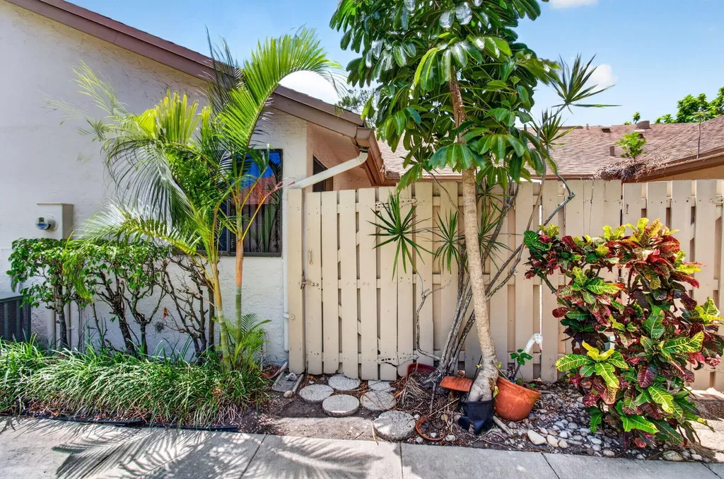 1320 NW 29th Avenue Delray Beach FL 33445