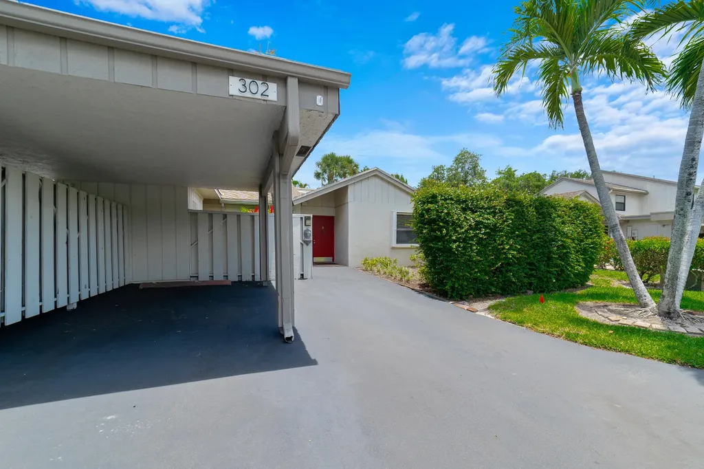 302 Deer Creek Wildwood Lane E Deerfield Beach FL 33442
