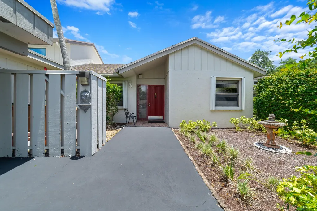 302 Deer Creek Wildwood Lane E Deerfield Beach FL 33442