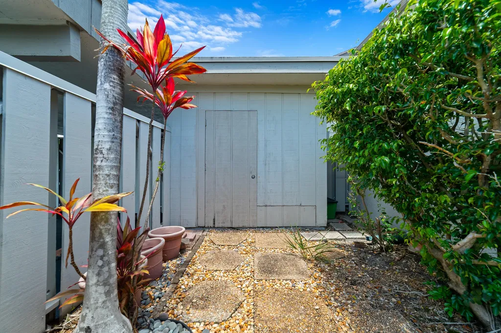 302 Deer Creek Wildwood Lane E Deerfield Beach FL 33442