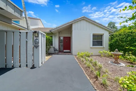 302 Deer Creek Wildwood Lane E Deerfield Beach FL 33442