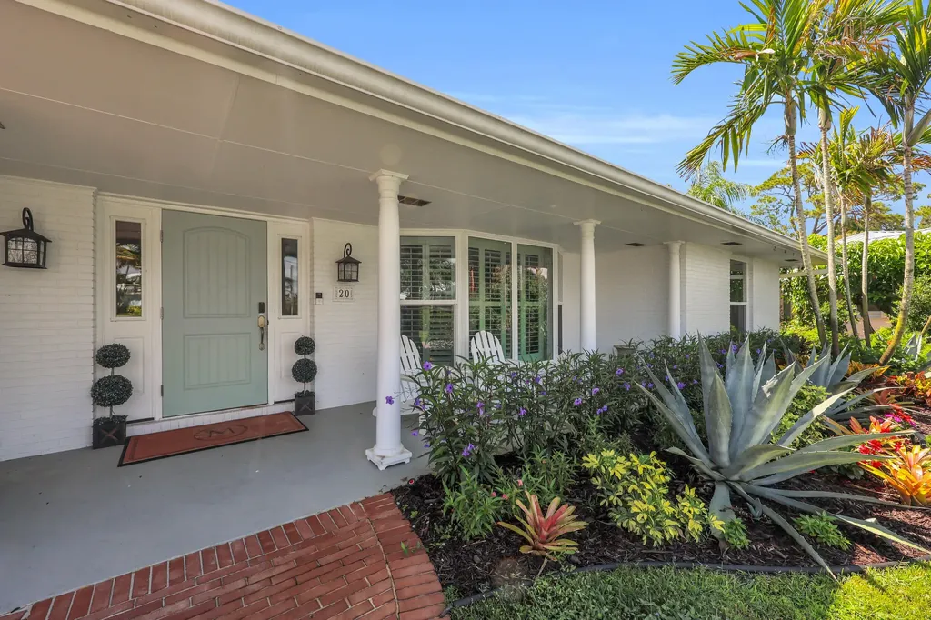 Tequesta FL, 20 Bunker Place