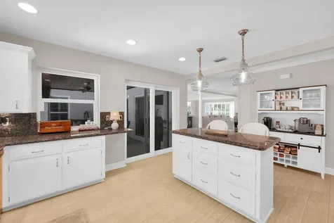 20 Bunker Place Tequesta FL 33469