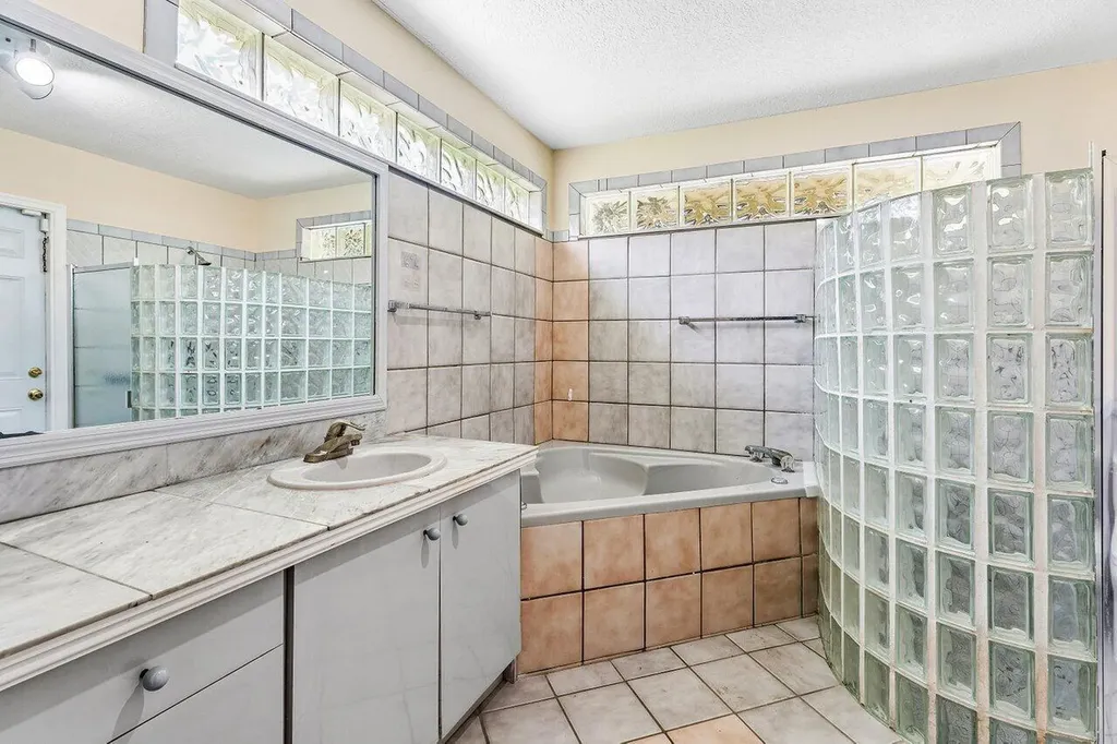 14616 Autumn Avenue Wellington FL 33414