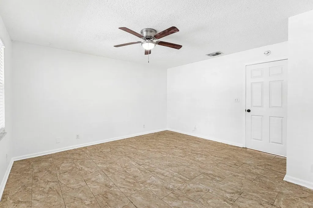 14616 Autumn Avenue Wellington FL 33414