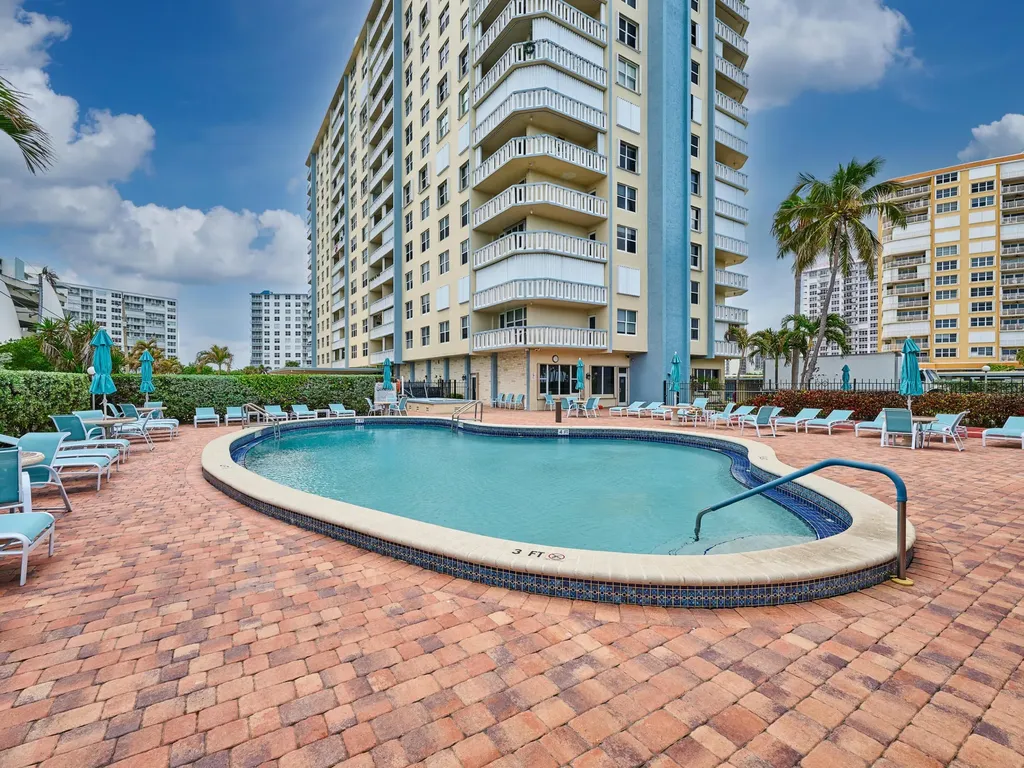 305 N Pompano Beach Boulevard Pompano Beach FL 33062