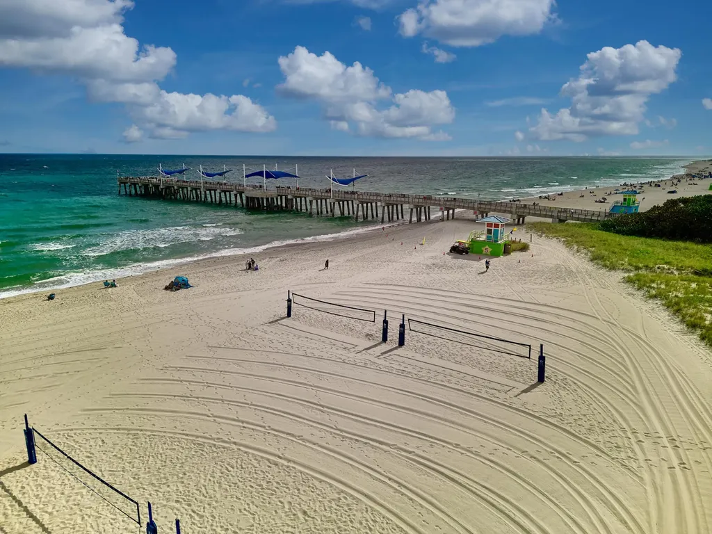 305 N Pompano Beach Boulevard Pompano Beach FL 33062