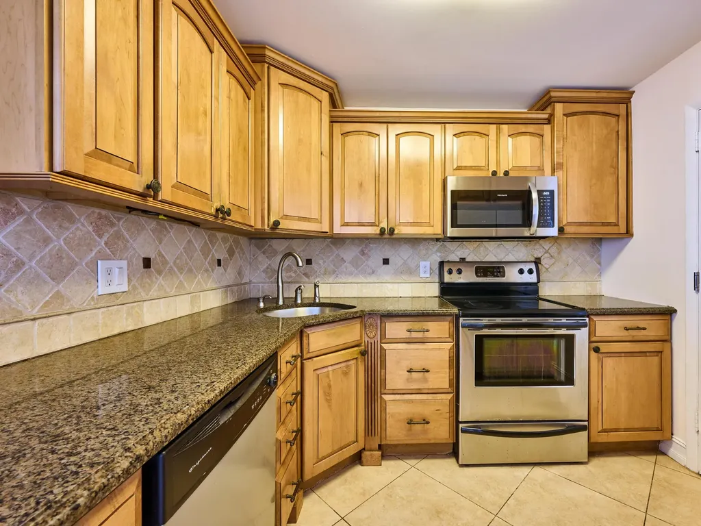 305 N Pompano Beach Boulevard Pompano Beach FL 33062