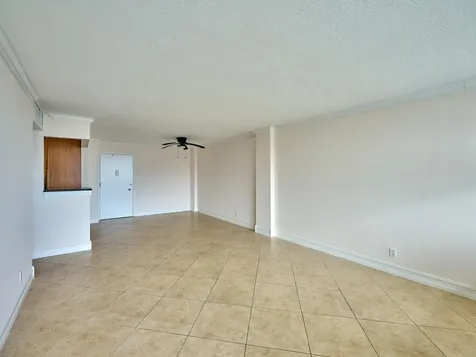 305 N Pompano Beach Boulevard Pompano Beach FL 33062