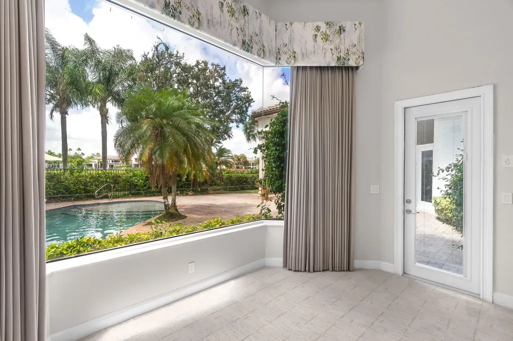 7270 Sarimento Place Delray Beach FL 33446