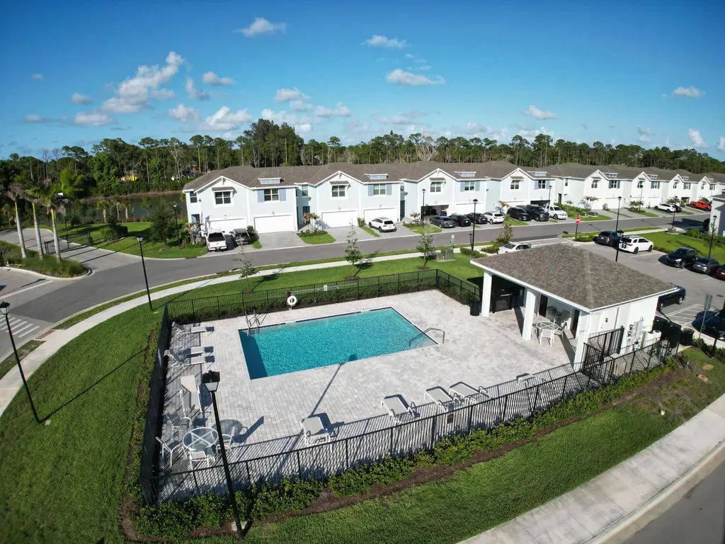 5784 SE Edgewater Circle Stuart FL 34997