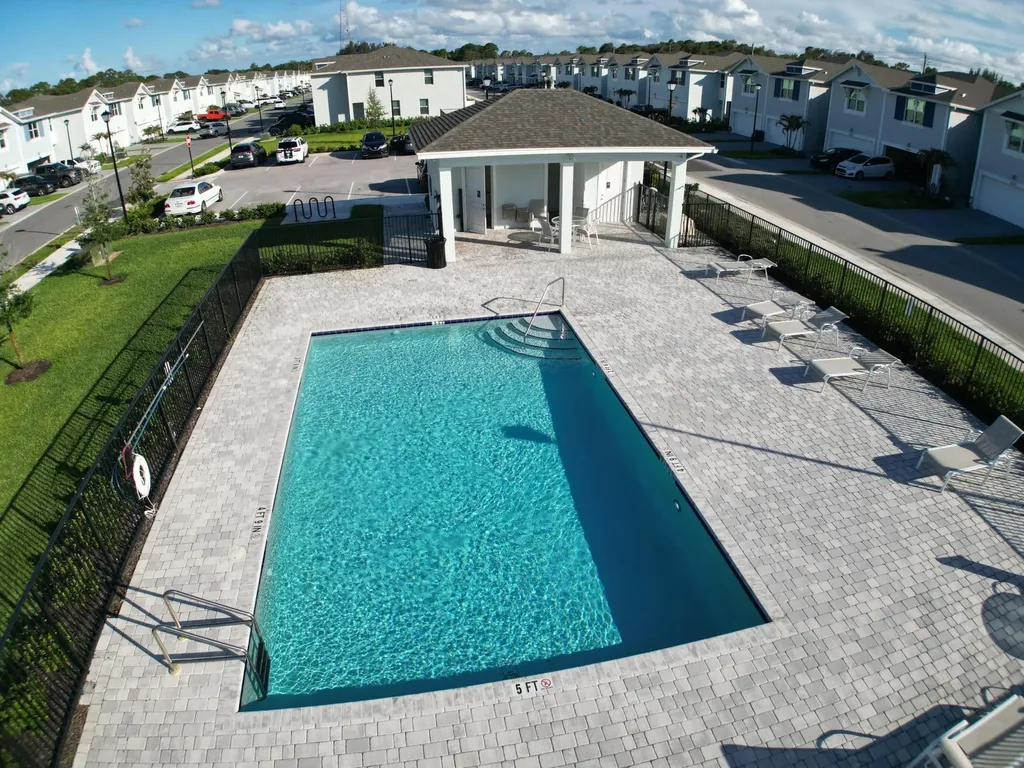 5784 SE Edgewater Circle Stuart FL 34997