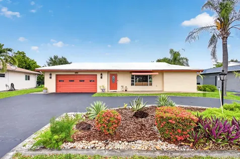7306 NW 94th Way Tamarac FL 33321