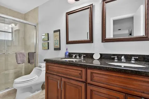 7306 NW 94th Way Tamarac FL 33321