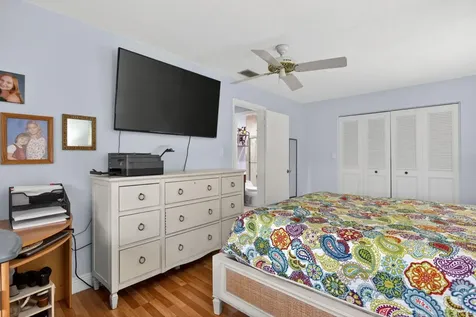 7306 NW 94th Way Tamarac FL 33321