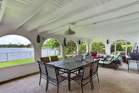 7306 NW 94th Way Tamarac FL 33321