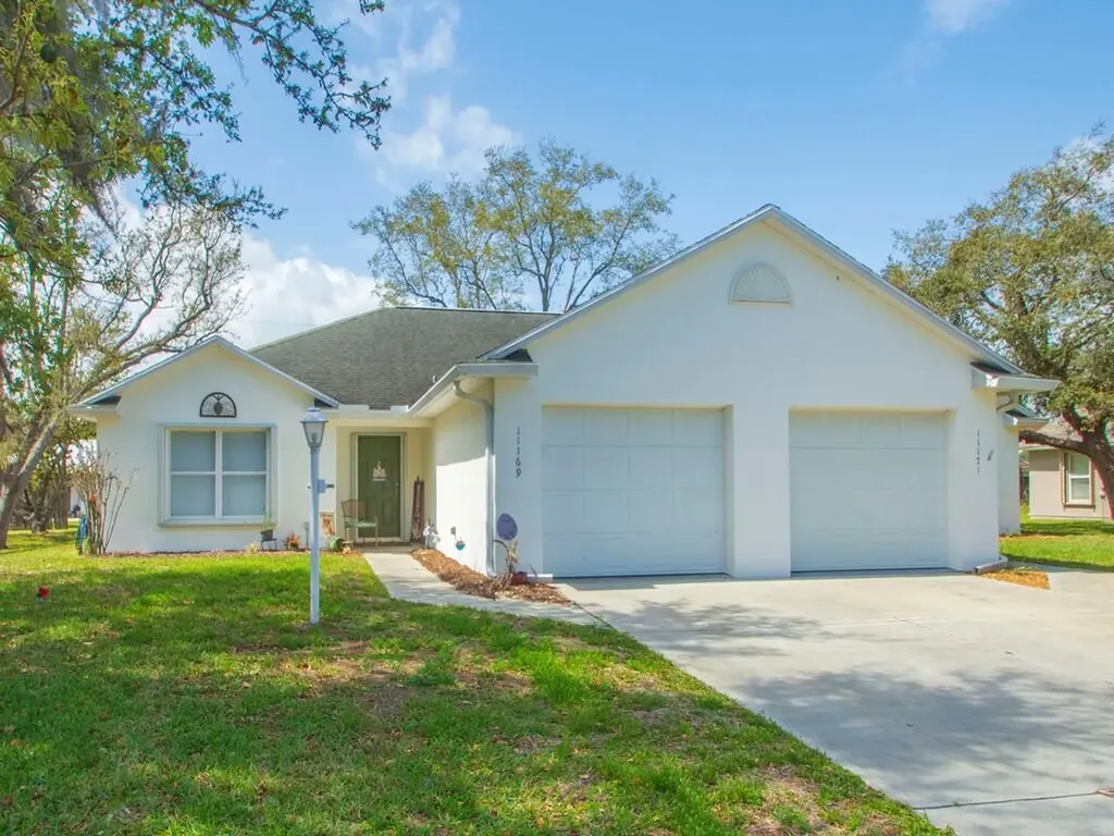 11171 Airport Drive Sebastian FL 32958