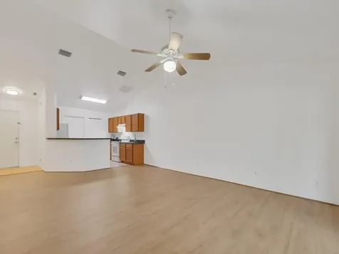 11171 Airport Drive Sebastian FL 32958