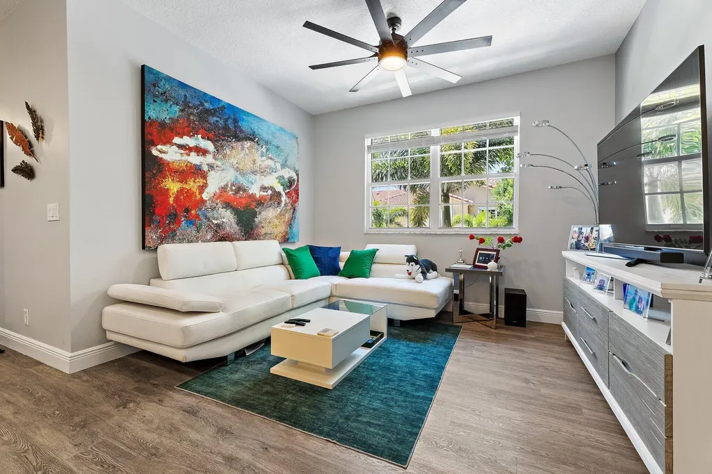 114 Lighthouse Circle Tequesta FL 33469