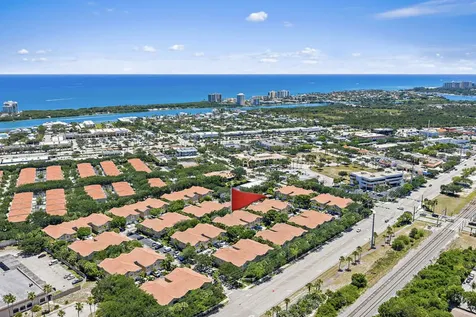 114 Lighthouse Circle Tequesta FL 33469