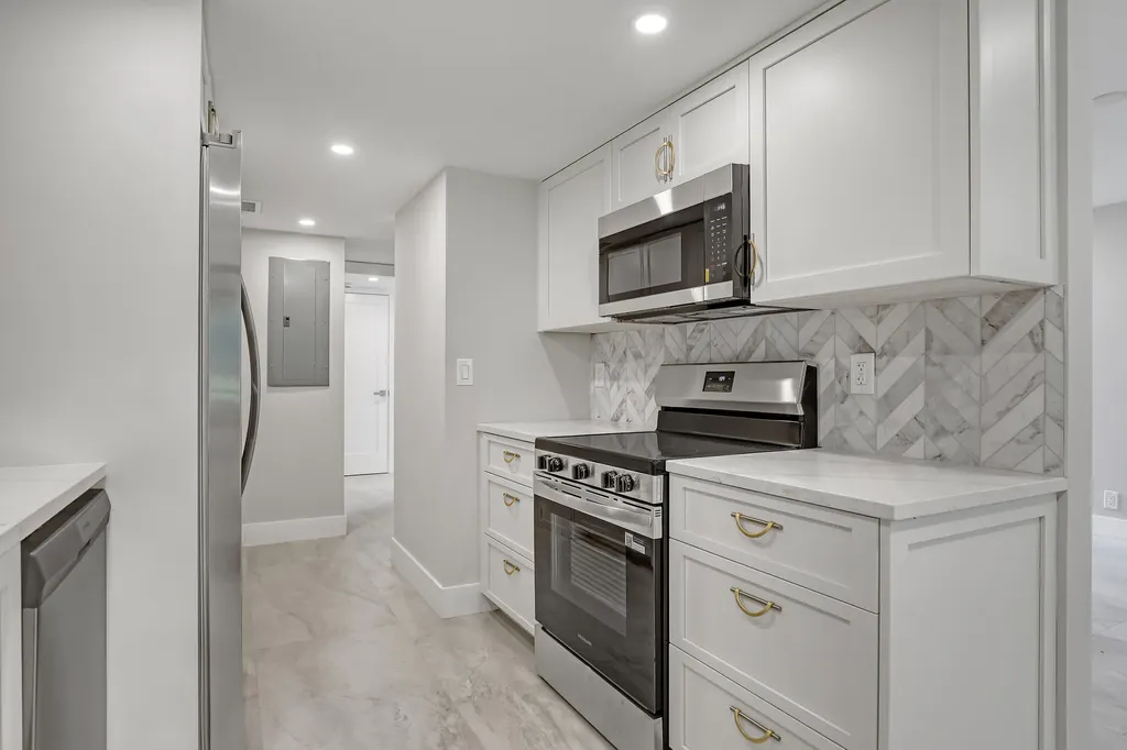 132 Old Meadow Way Palm Beach Gardens FL 33418