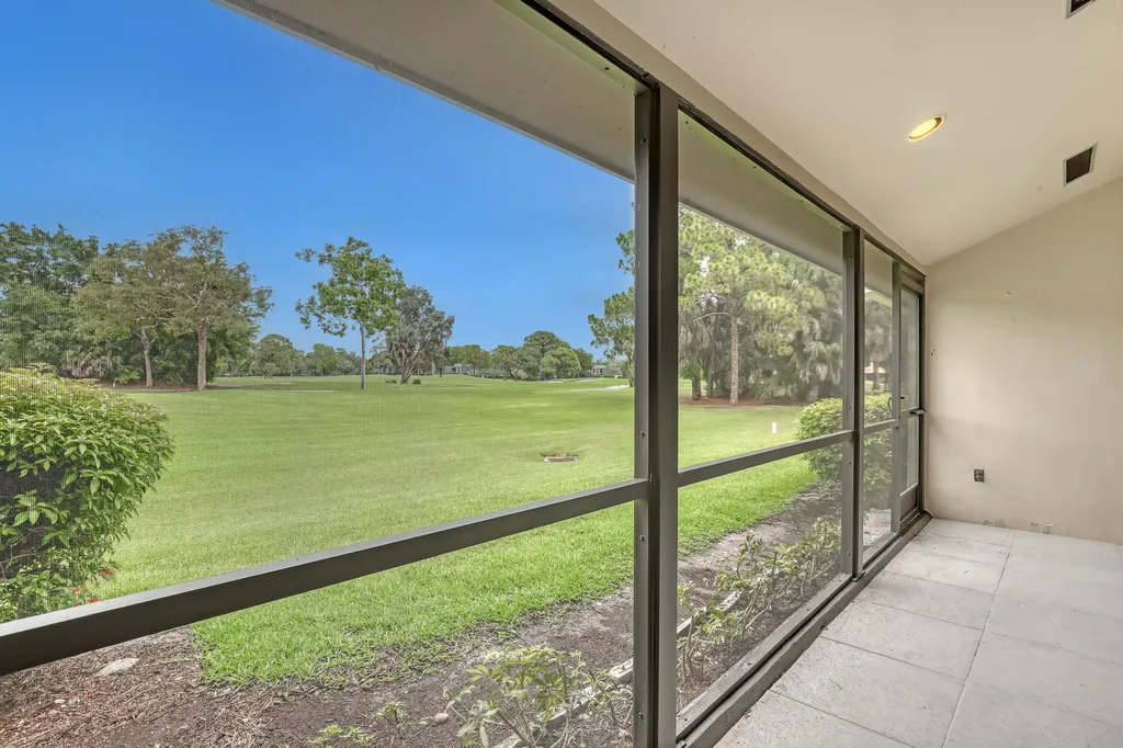 132 Old Meadow Way Palm Beach Gardens FL 33418