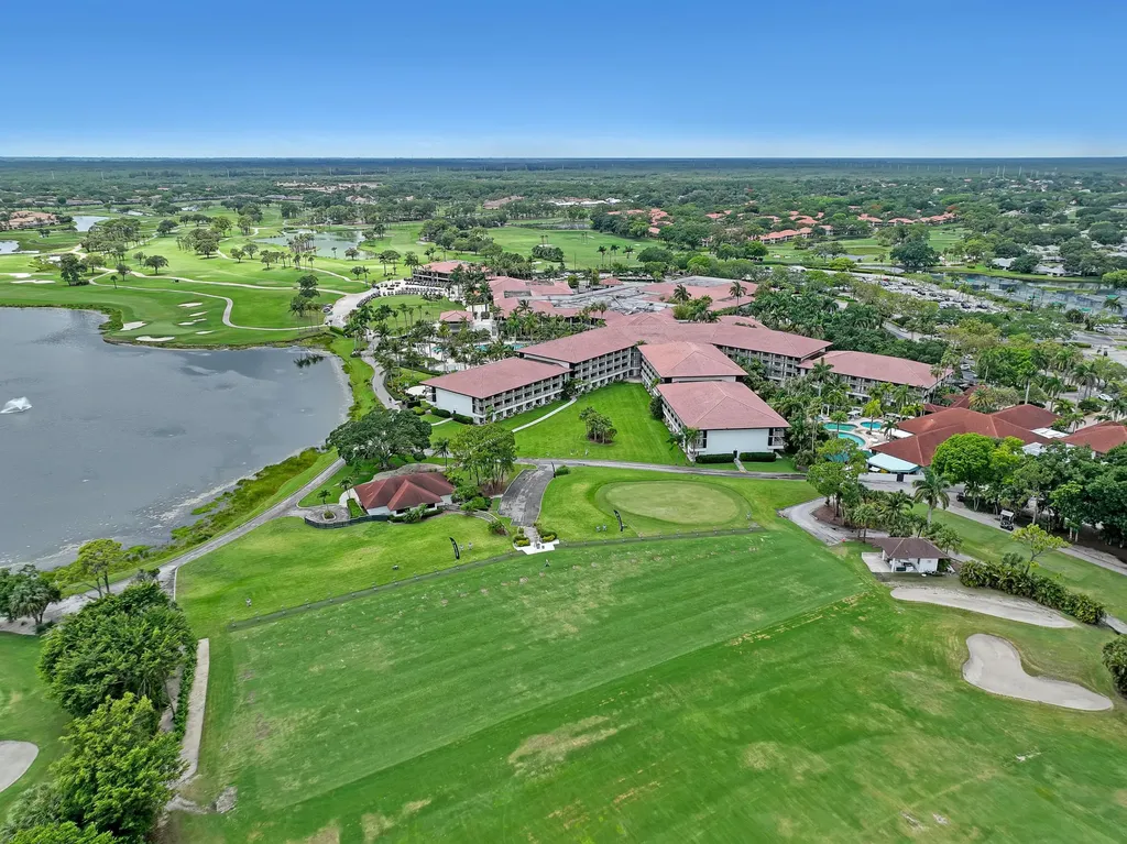 132 Old Meadow Way Palm Beach Gardens FL 33418