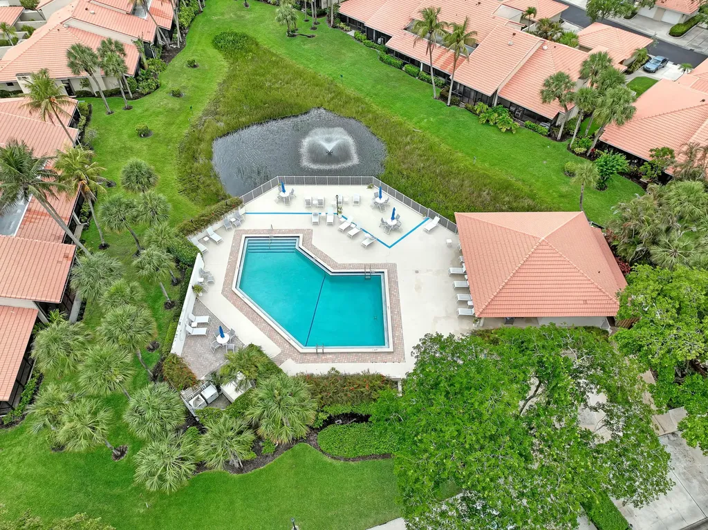 132 Old Meadow Way Palm Beach Gardens FL 33418