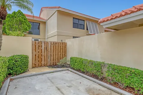 132 Old Meadow Way Palm Beach Gardens FL 33418