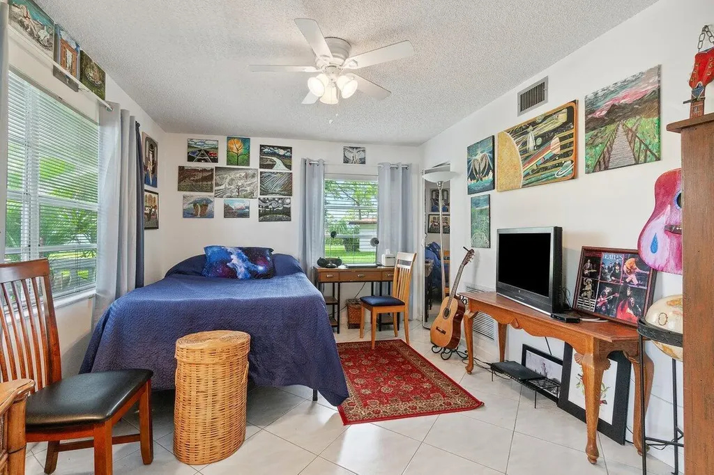5010 Privet Place Delray Beach FL 33484