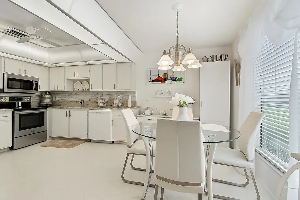 5010 Privet Place Delray Beach FL 33484