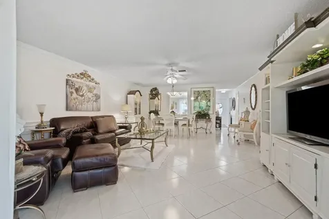 5010 Privet Place Delray Beach FL 33484
