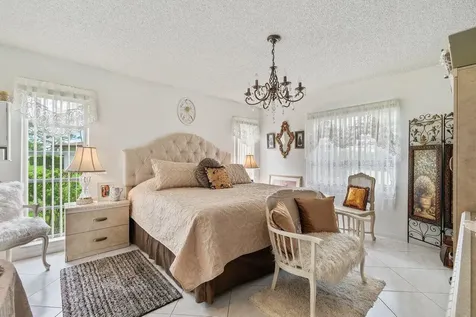 5010 Privet Place Delray Beach FL 33484