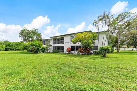 5010 Privet Place Delray Beach FL 33484