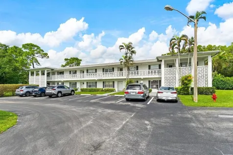 5010 Privet Place Delray Beach FL 33484