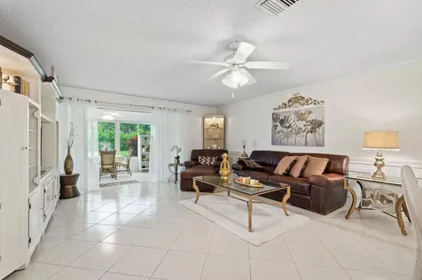 5010 Privet Place Delray Beach FL 33484