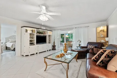 5010 Privet Place Delray Beach FL 33484